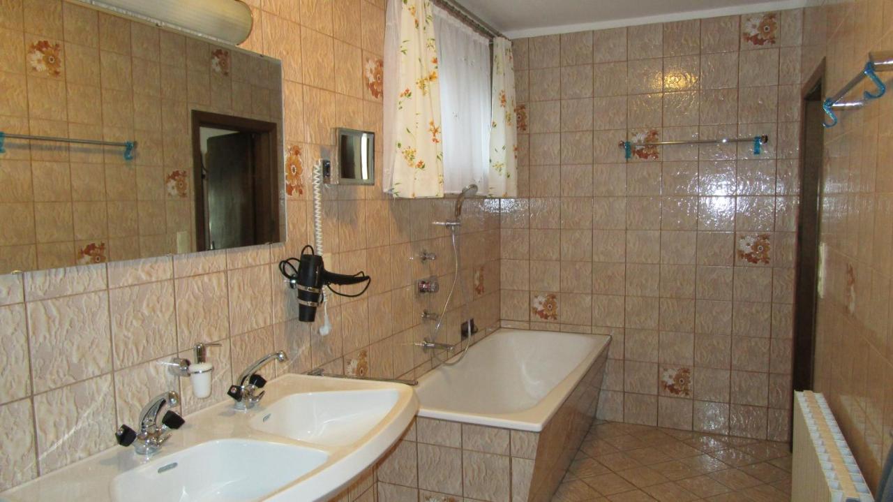 Englbrecht Apartment *